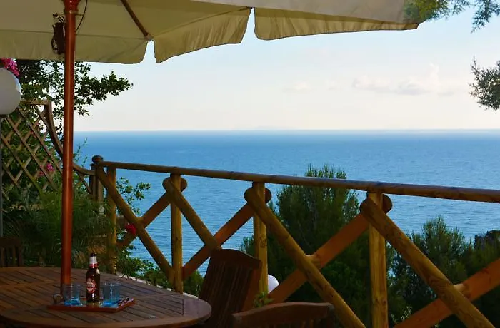 Villino Cetarola Terrazza Panoramica Vista Mare Con Parcheggio