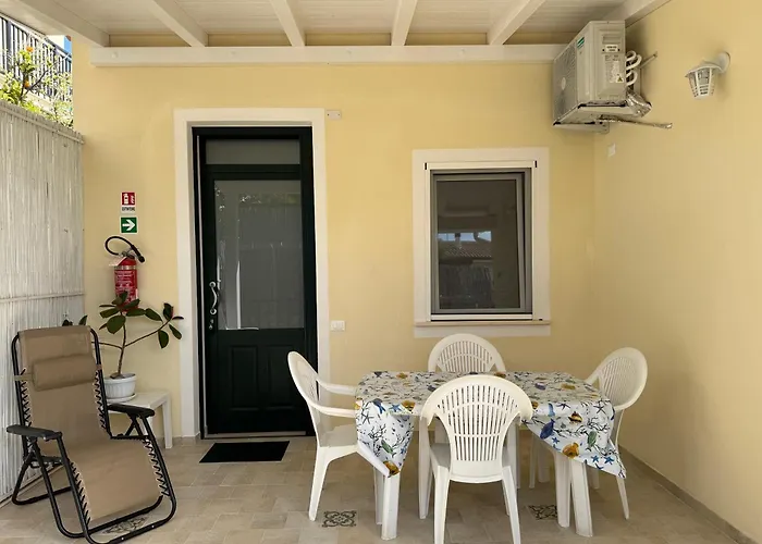 Sperlonga Apartments - Discesa privata al mare!