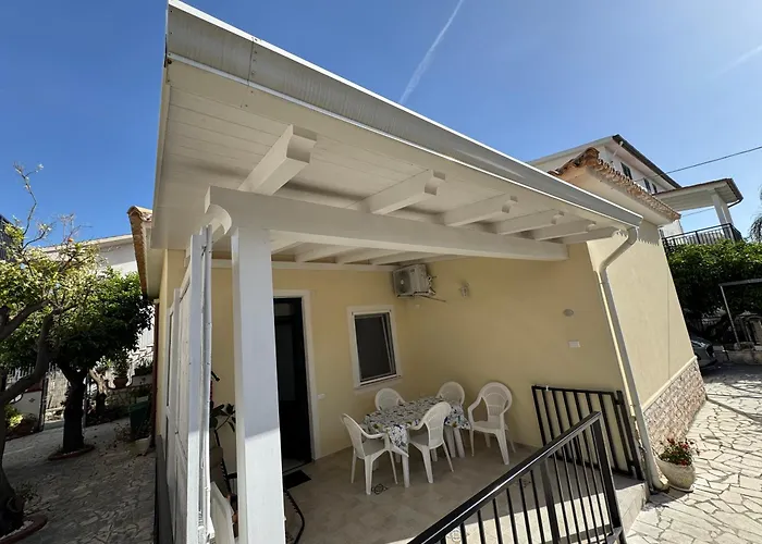 Sperlonga Apartments - Discesa Privata Al Mare!